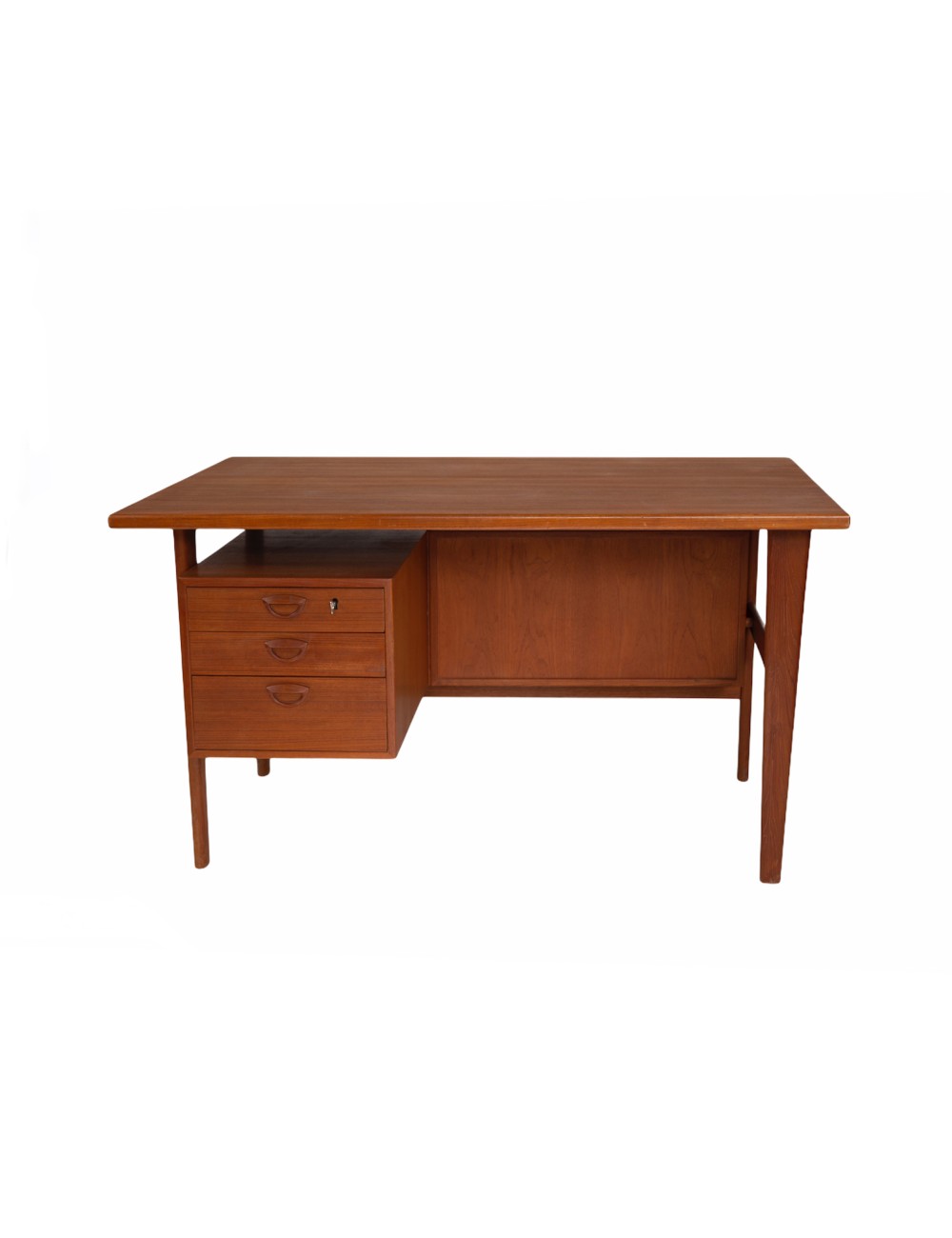 Vintage Danish Desk Chic Cham Lausanne